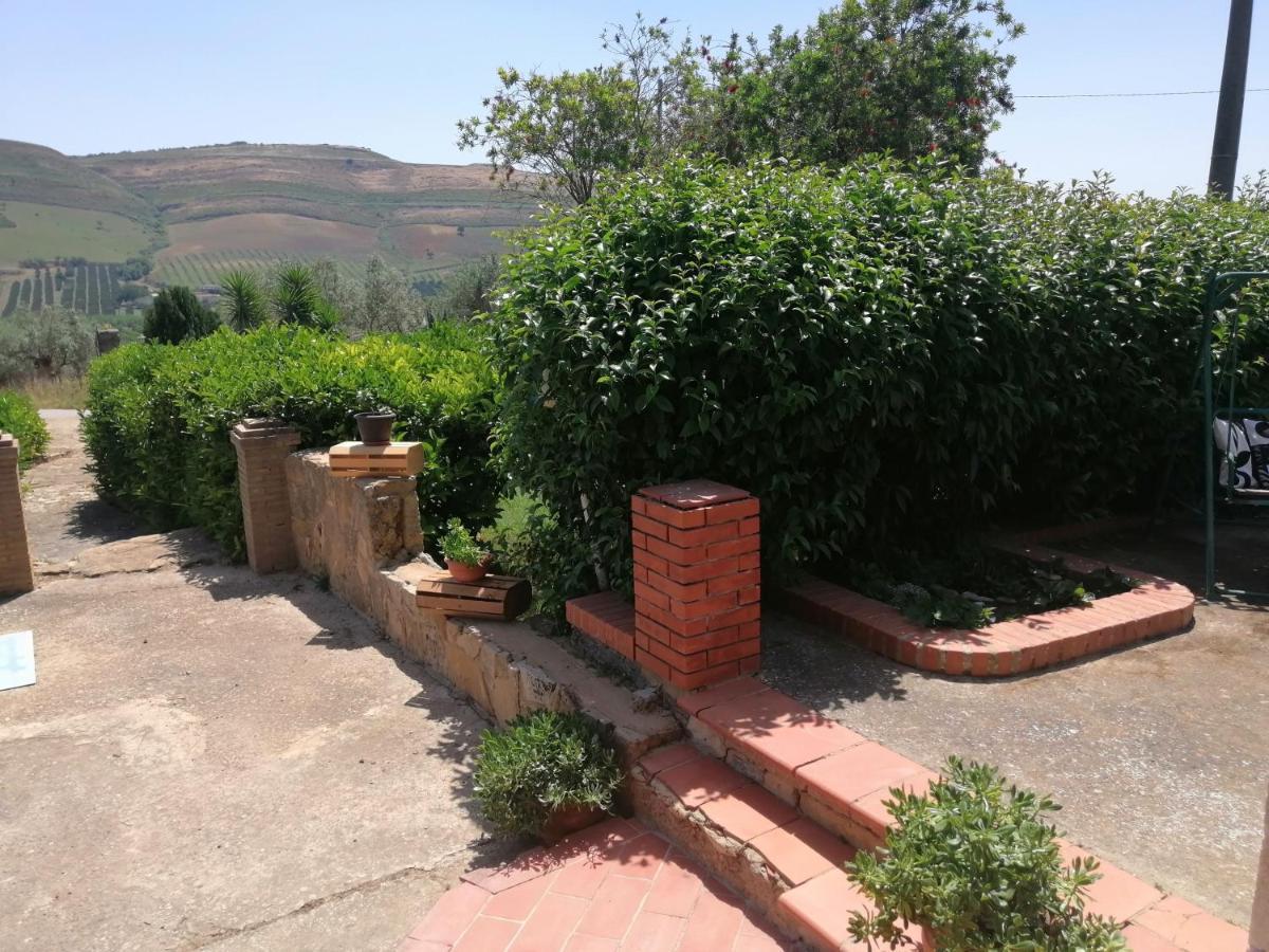 Villetta immersa nel verde Piazza Armerina Esterno foto